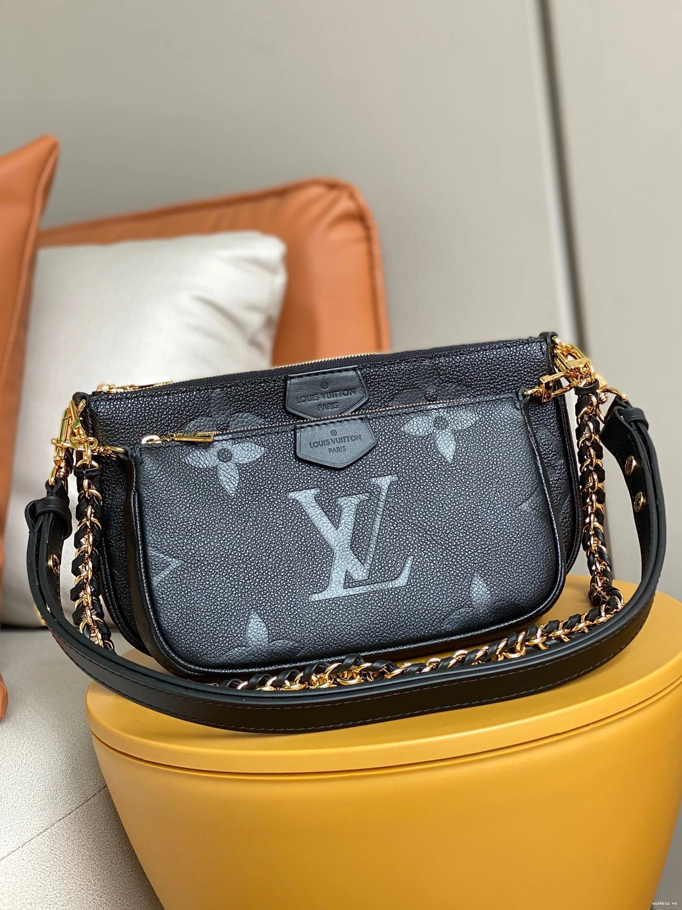 WIS VUITTON POCHETTE ACCESSOIRES LOUIS MULTI 0725